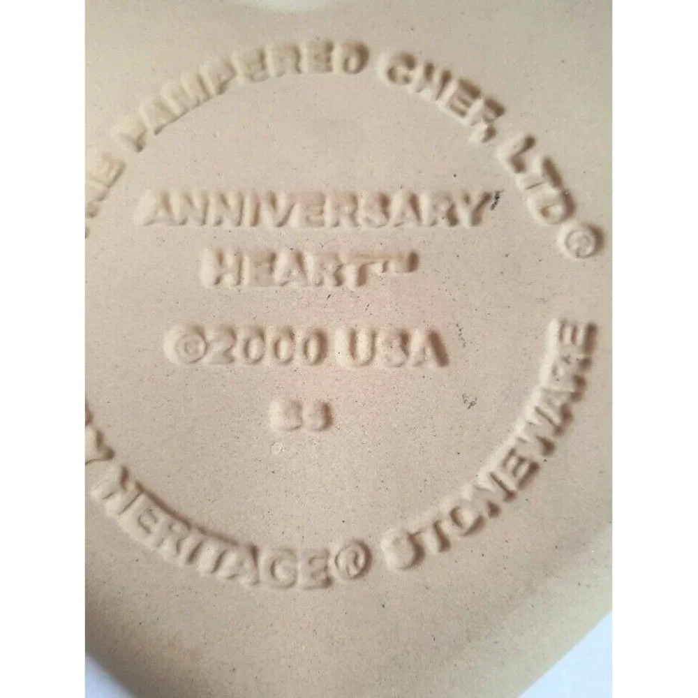 Vintage Brown Bag Cookie Art & Pampered Chef Stoneware Heart Cookie Mold Set